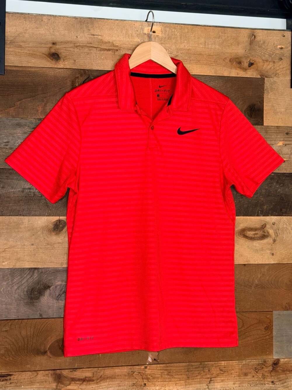 Nike Dri-Fit Golf Polo Size S Red